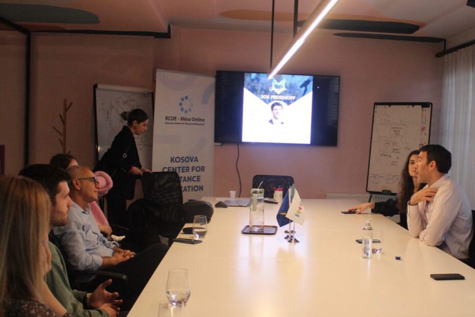 Fulbright-Specialist-Virtual-Learning-in-Kosovo2-930x620